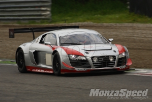 Test Audi R18 e R8 Monza