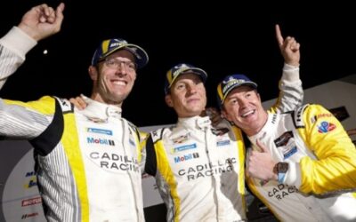 IMSA Petit Le Mans vittoria Cadillac, Porsche campione