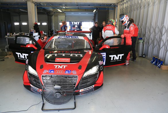 A IMOLA DUO D’ECCEZIONE PER IL TEAM AUDI MTM