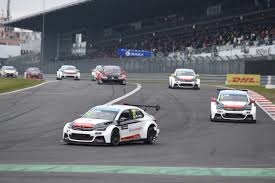 GRANDE INTERESSE DI PUBBLICO E AUDIENCE PER IL WTCC IN SCENA AL NURBURGRING