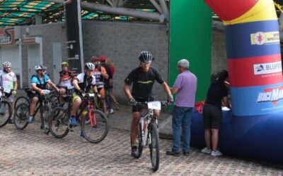 LAUTODROMO OSPITA IL RALLY IN BICICLETTA