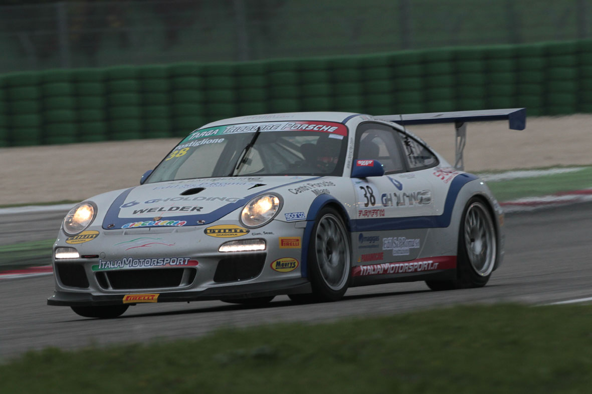 POSTIGLIONE VINCE IL SETTIMO ROUND DEL TROFEO GT3 CUP. RODA CAMPIONE