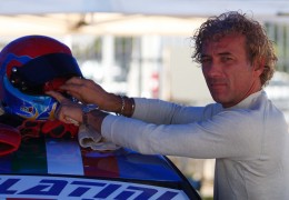 E’ MASSIMO FERRARO IL MIGLIORE DEGLI ITALIANI ALLE DUNLOP CLIO CUP FINALS