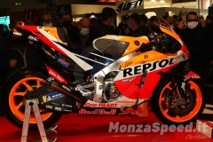 eicma_2021_250_20211128_1538442699