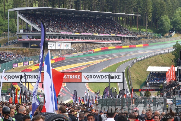 Jacky Ickx starter ufficiale della 24 ore di Spa 2024