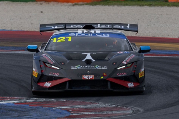 Messina e Raffetti convincono al debutto nel GT Italia