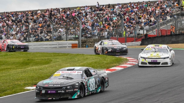 Max Lanza nuovo leader del Trofeo Challenge della Nascar Whelen