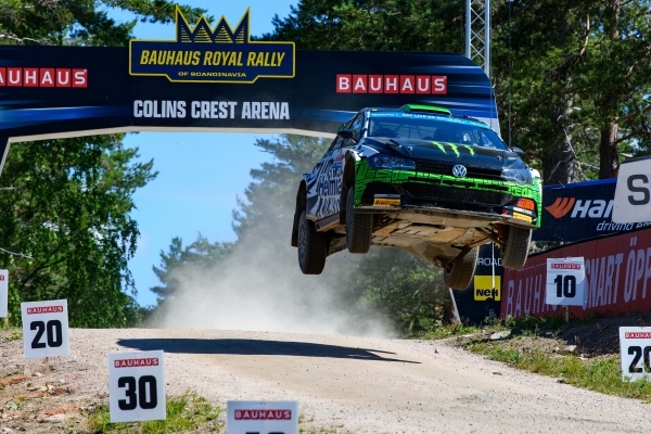 ERC, Solberg sfida in famiglia al rally di Svezia